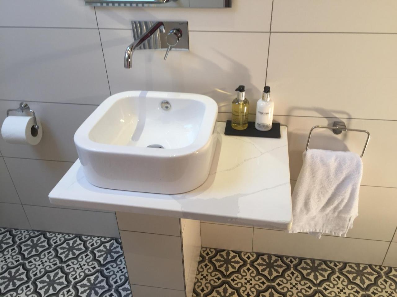 Irvine One Bedroom Apartment Экстерьер фото